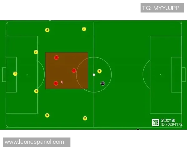 广州足球队包夹战术深度分析与实战应用探讨